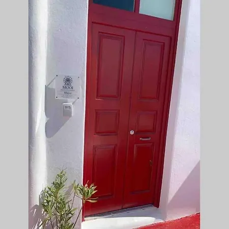 Mooi Mayor * Mykonos Town